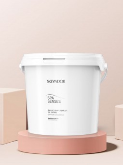 SKEYNDOR SAPPHIRE CREAM...