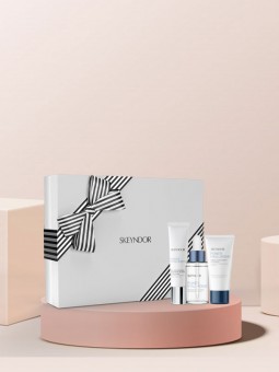 SKEYNDOR PACHET CHRISTMAS...