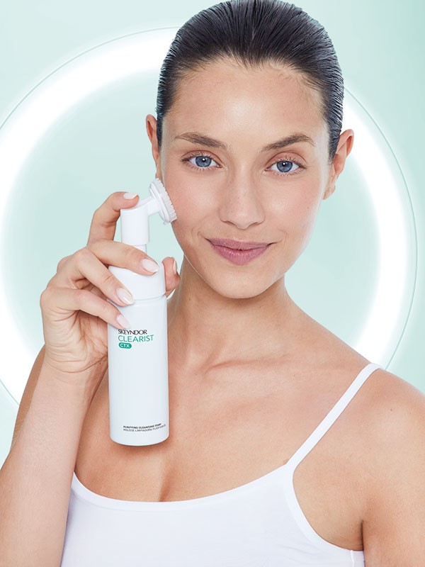 Skeyndor Purifying Cleansing Foam 150 ml - puma de curatare purificatoare pentru tenul mixt sau gras