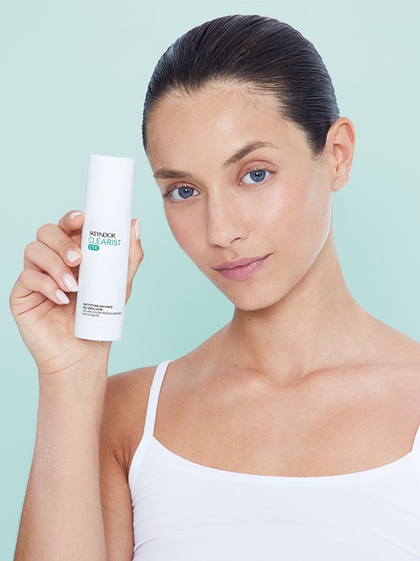 Skeyndor Mattifying Balance Gel-Emulsion - Gel-emulsie matifianta pentru ten mixt sau gras, predispus la acnee